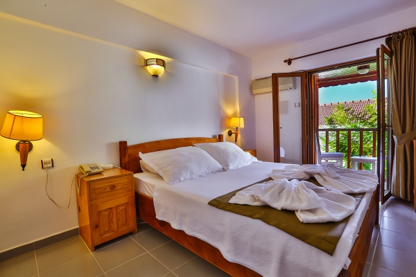 Zinbad Hotel